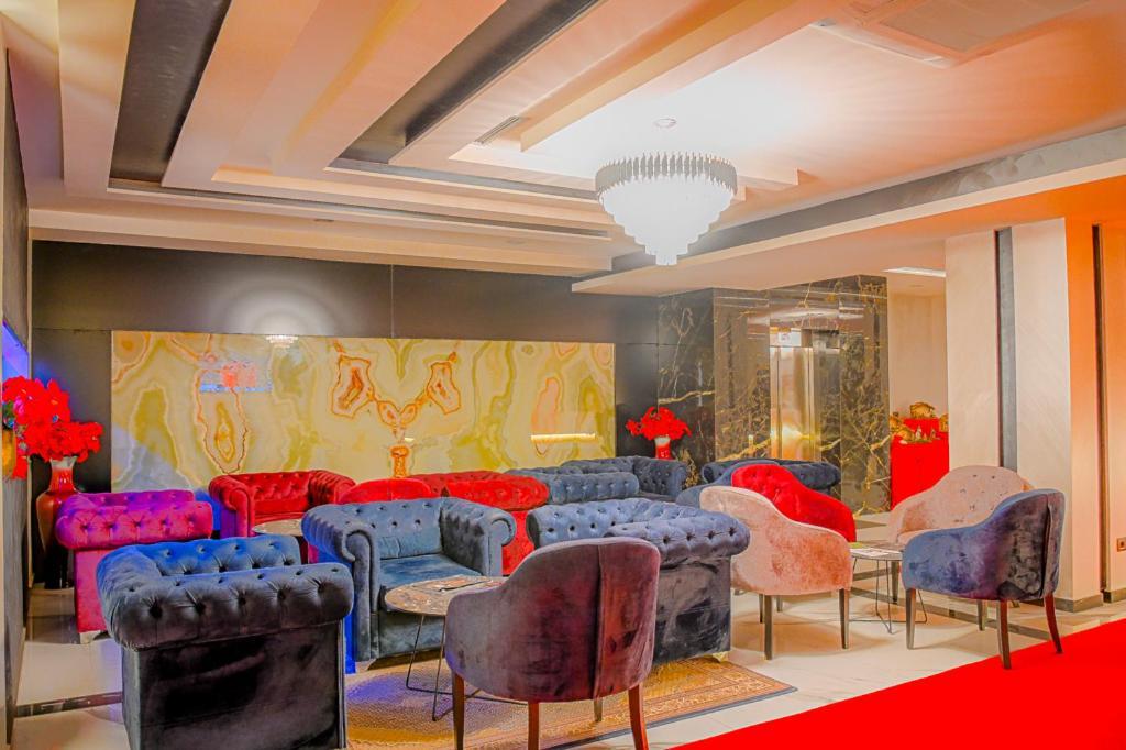 Hotel Vivas ドゥラス エクステリア 写真