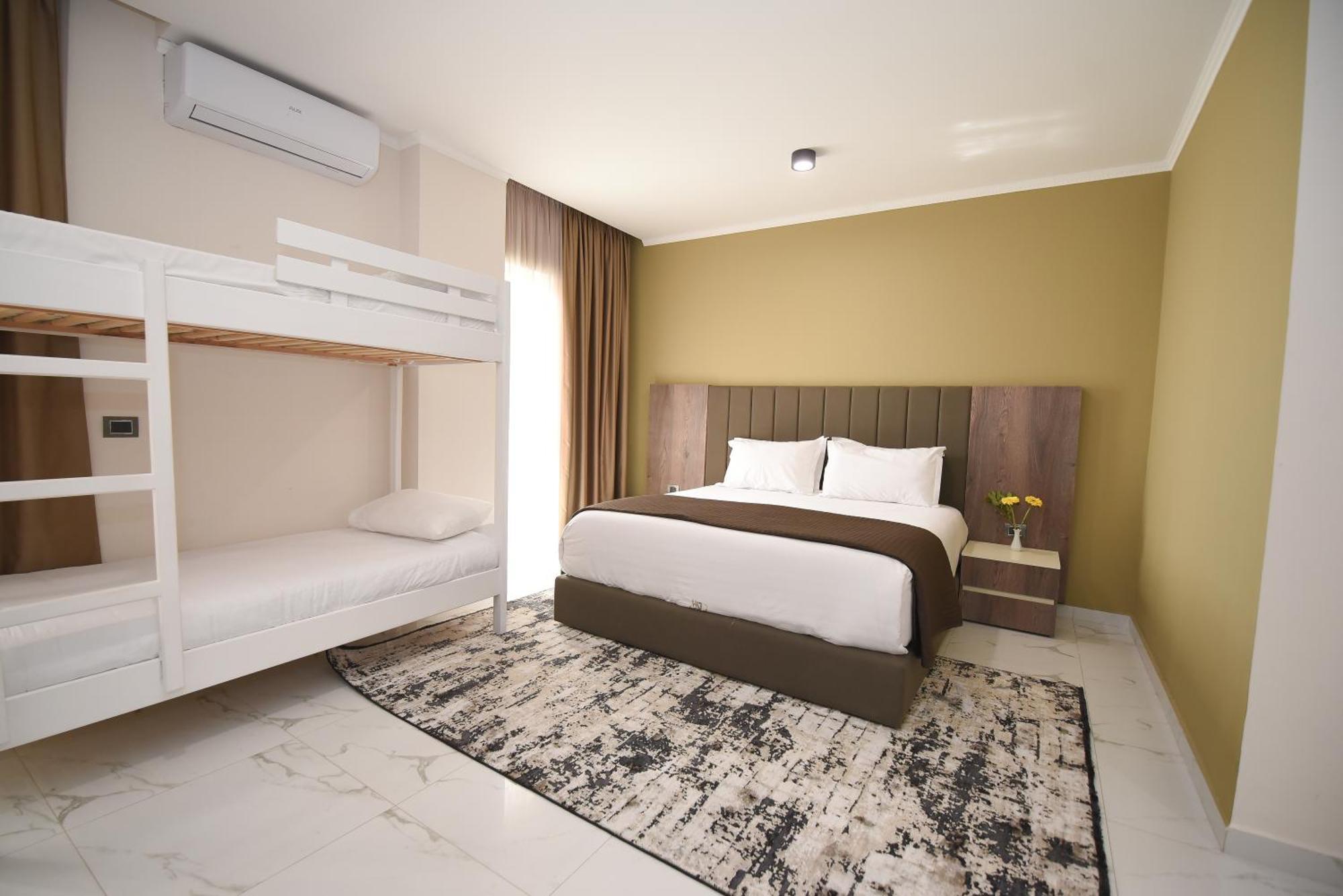 Hotel Vivas ドゥラス エクステリア 写真